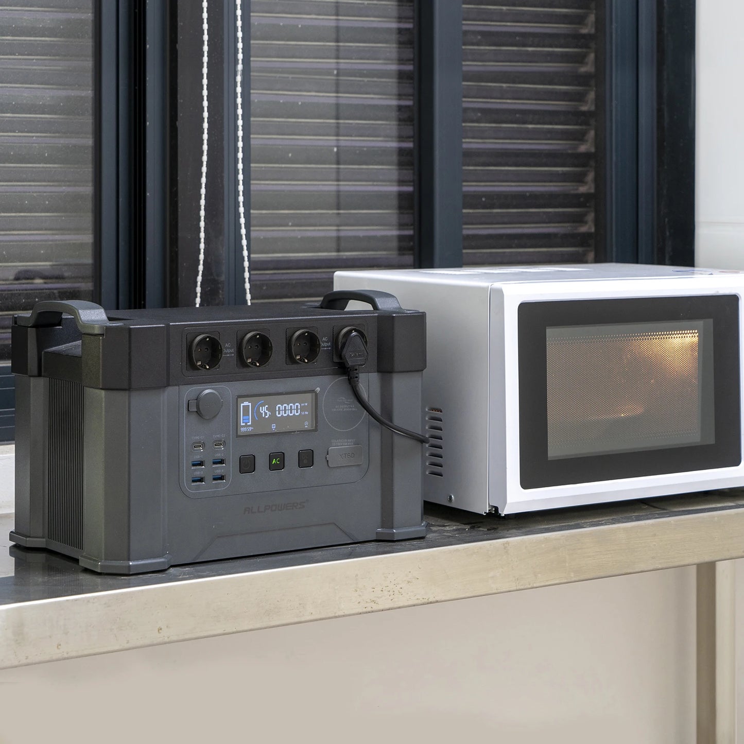 Home Backup Portable Power Station